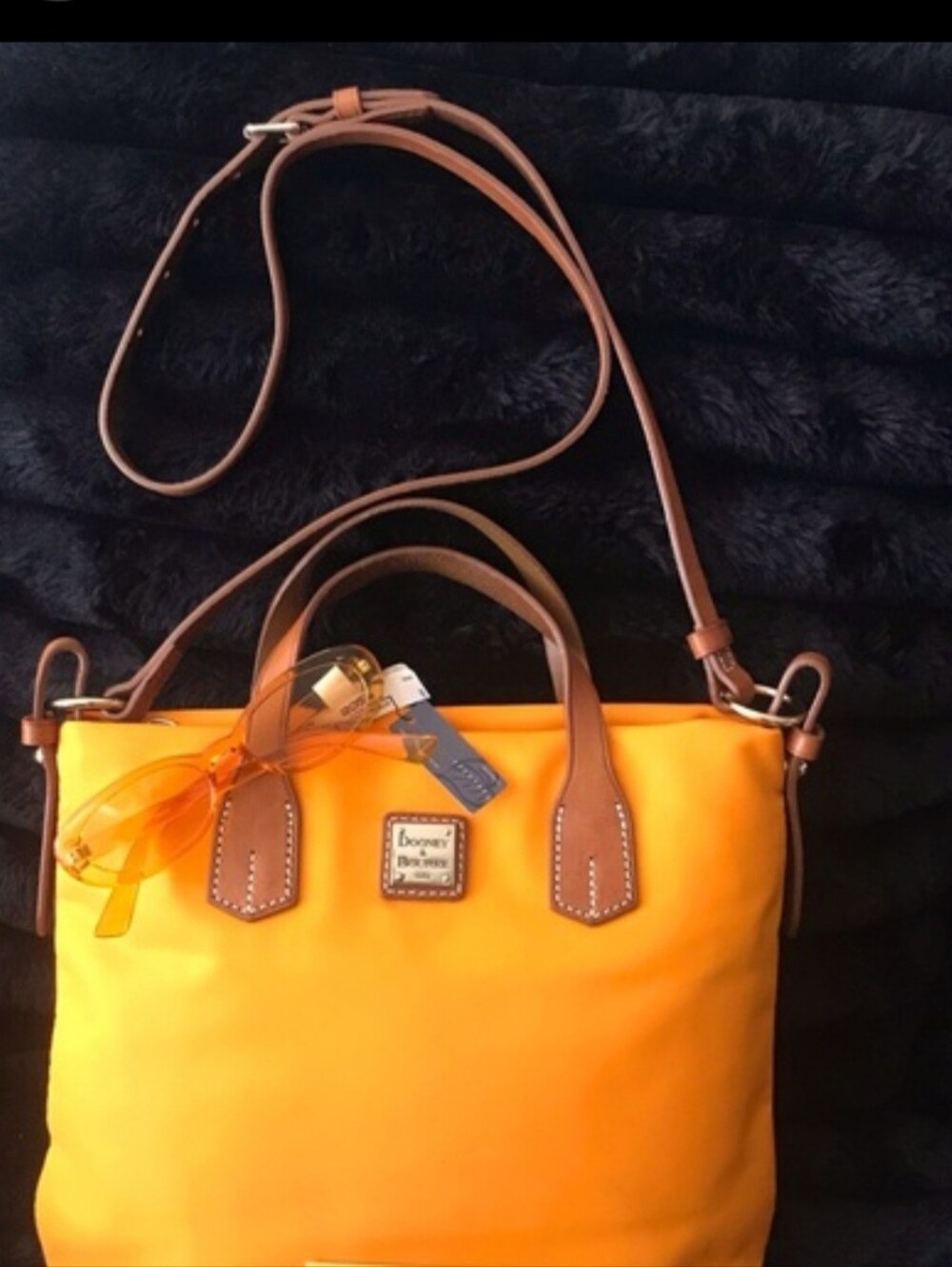 Woman’s BundleAuthenticDooney &BourkeOrangeNylonTote With Crossbody Strap